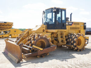 2012 Cat 815F2, Compactor, A03526