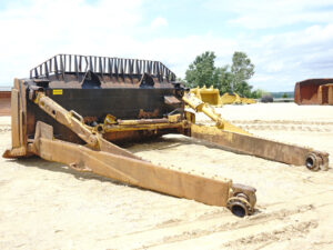 A03442, Cat D10T, SU Blade Complete