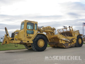 2004 Cat 627G, Scraper