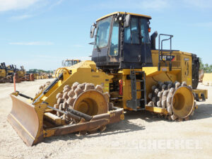2020 Cat 815K, Compactor, A03580